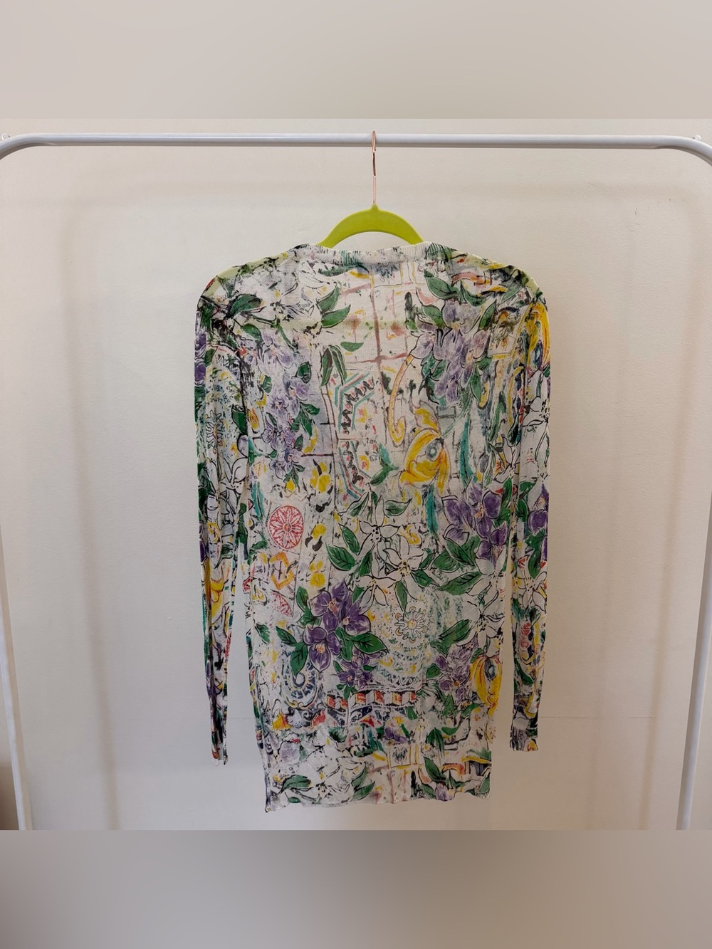 Authentic Dolce & Gabbana 100% Silk Floral Print Cardigan Sweaters | IT 36 - Picture 2 of 12